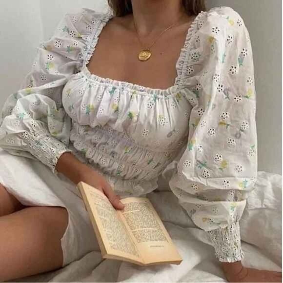 For Love and Lemons Azalea Crop Top in White Floral - Picture 1 of 12